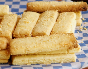 GALLETAS PARMESANAS